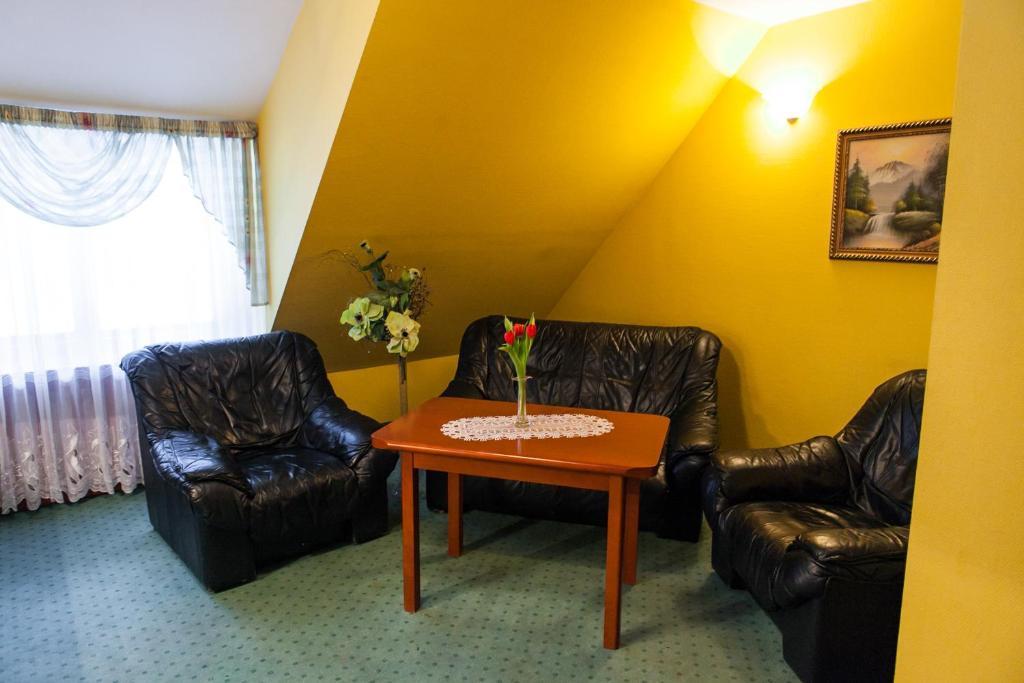 Hotel Rebajlo Schneidemühl Zimmer foto